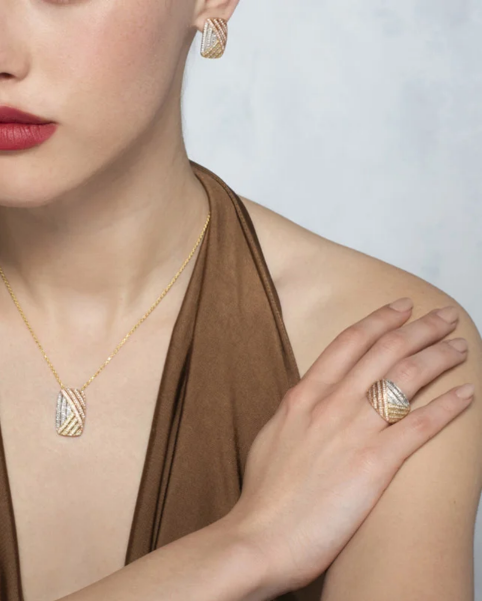 בחסות הבורסה לתכשיטים